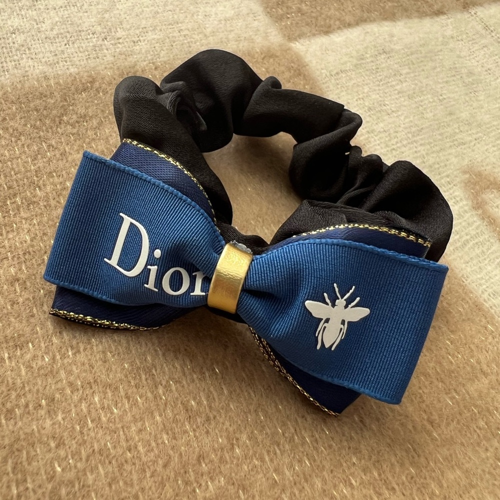 handmade hair tie
